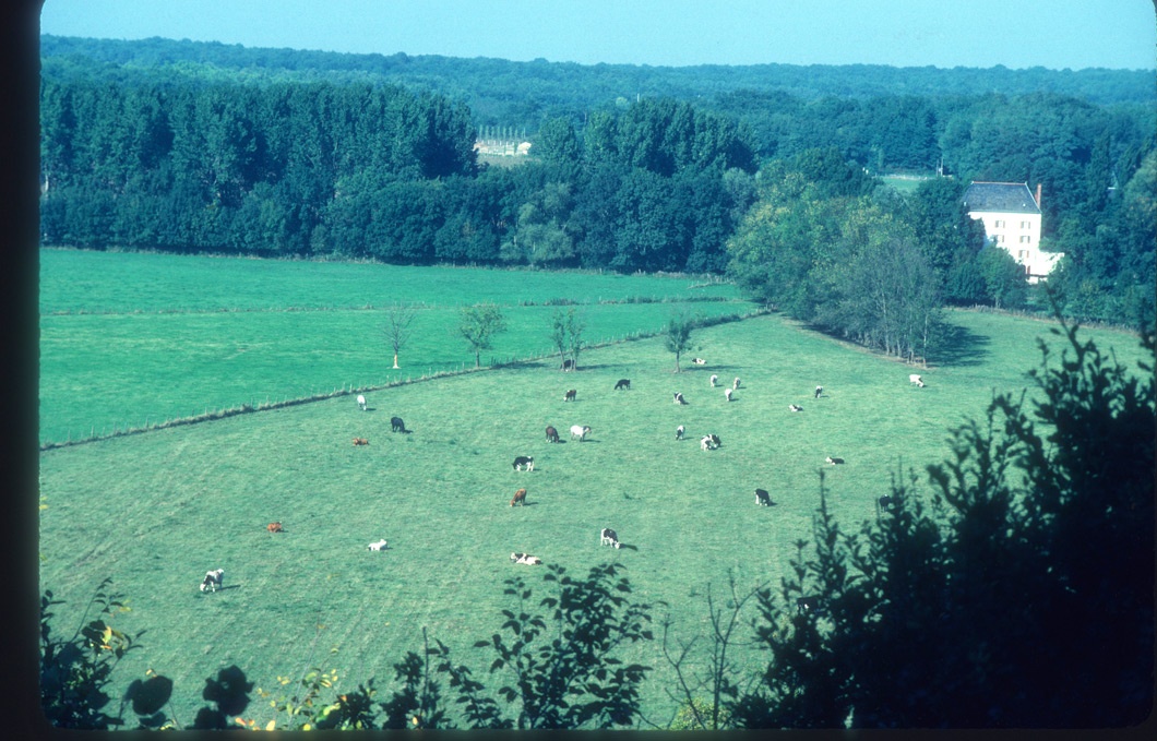 1986-Oct-View-from-Chateau-d'Artigny-modified